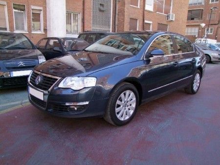 VOLKSWAGEN PASSAT 2.0TDI ADVANCE DSG - Madrid