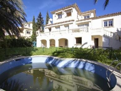 Chalet con 5 dormitorios se vende en Mijas Costa, Costa del Sol