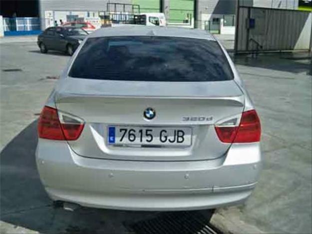 BMW 320 d gris 2006