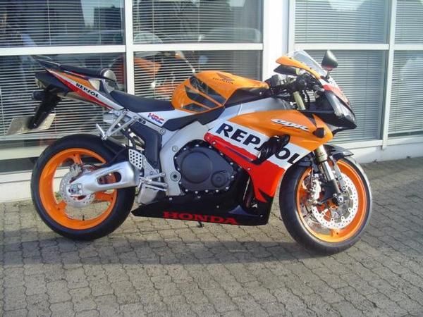 HONDA CBR 1000RR REPSOL