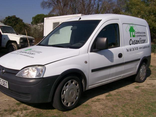 OPEL COMBO 1,5 DIESEL COMERCIAL CON POCOS KM. DEL 2005