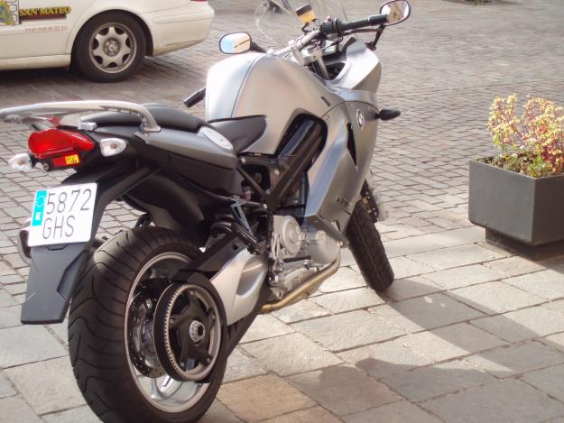 Vendo moto BMW modelo F800ST