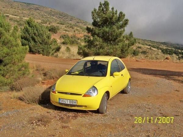 se vende FORD KA