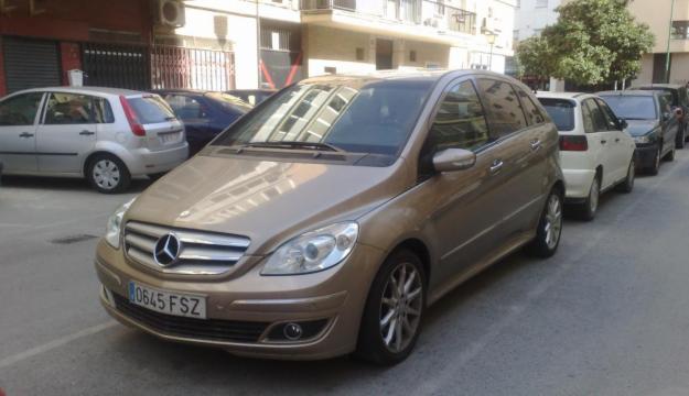 MERCEDES B 200-2007