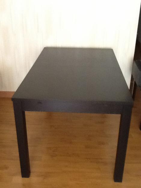 VENDO MESA BJURSTA DE IKEA