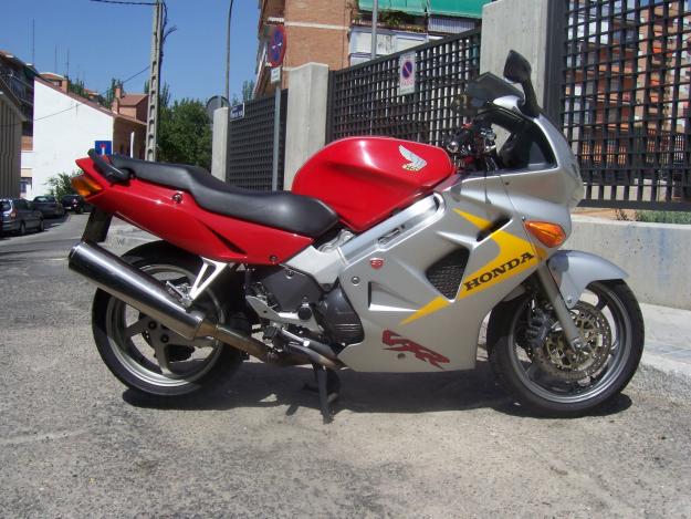 honda vfr800 50 aniversario nueva