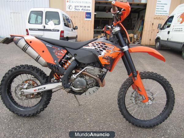 MOTO KTM 250CC 4 T AÑO 2008