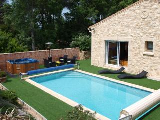 Promocion : casa : 6/8 personas - piscina - uzes  gard  languedoc-rosellon  francia