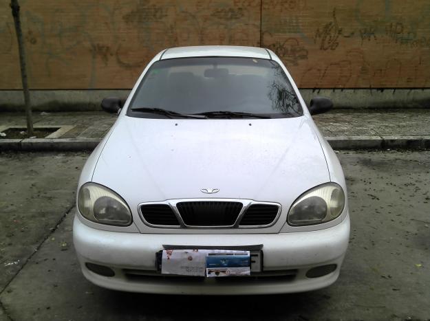 Daewoo  lanos  750 euros    solo    mary