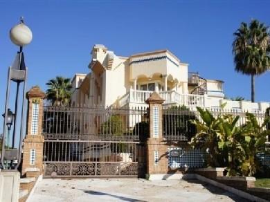 Chalet con 5 dormitorios se vende en Mijas Pueblo, Costa del Sol