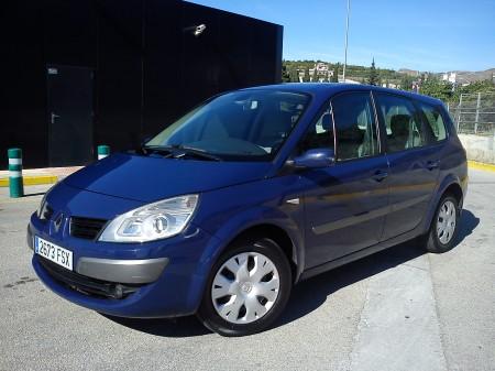 Renault scenic gran scenic 15dci expression clima dvd nacional unico dueo libro al dia etc en malaga