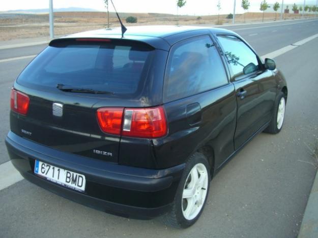 SE VENDE IBIZA AÑO 2001