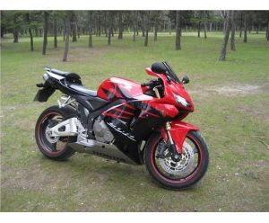 HONDA CBR 600 RR