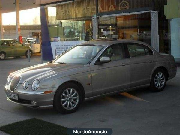 Jaguar S-Type V6 3.0 Executive Aut.(RESERVA