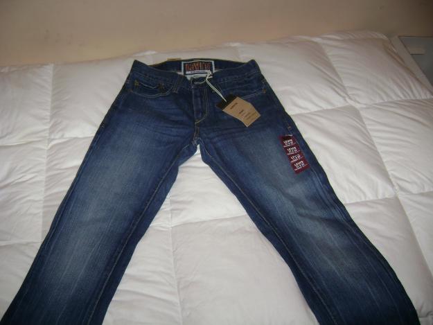 vaqueros Levis originales