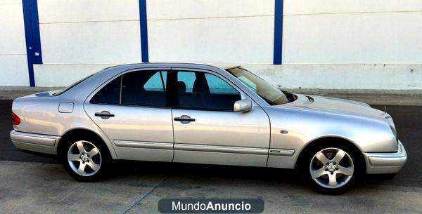 VENDO MERCEDES 300 AVANGARDEN