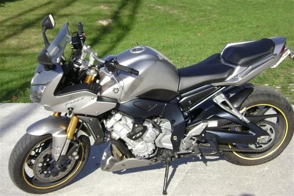 OPORTUNIDAD - YAMAHA FAZER 1000 NAKED