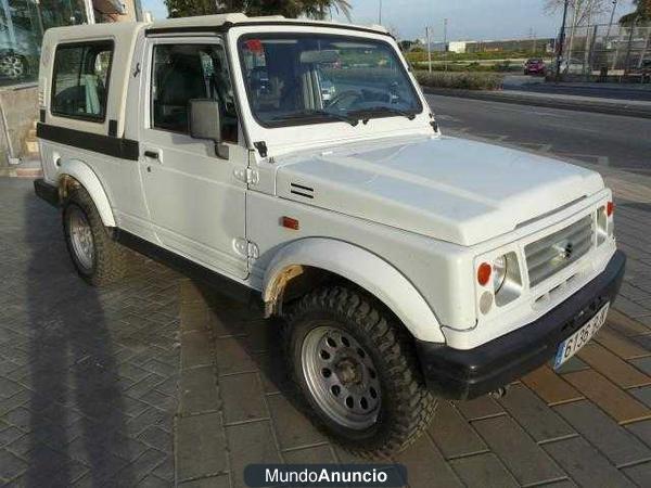 Suzuki Samurai SJ LONG BODY HARD TOP