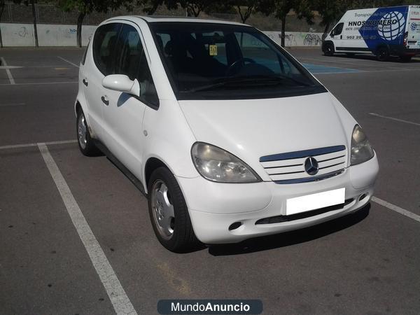 MERCEDES BENZ CLASE A 160 SOLO X 3200 € NEGOCIABLES