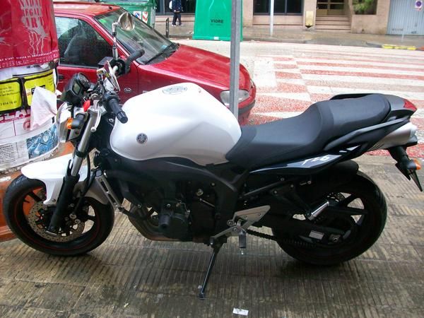 VENDO YAMAHA FZ6N S2 4200