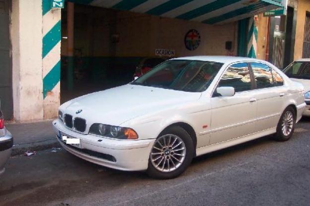 Venta de coche BMW 530i  231cv '01 en Carabanchel