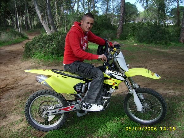 vendo o cambio moto de cross SUZUKI rm250z de 4t año 2007