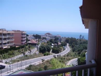 Apartamento con 2 dormitorios se vende en Fuengirola, Costa del Sol