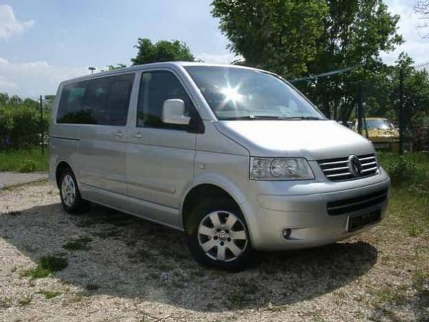 Venta de coche Volkswagen Multivan '04 en Tona