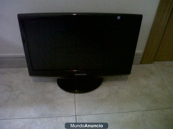 Vendo monitor Samsung SyncMaster 933HD 19\