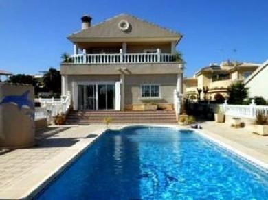 Chalet con 4 dormitorios se vende en Ciudad Quesada, Costa Blanca