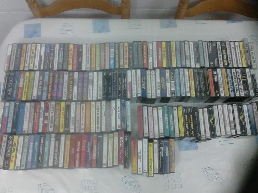 Lote de mas de 500 cintas de Cassette