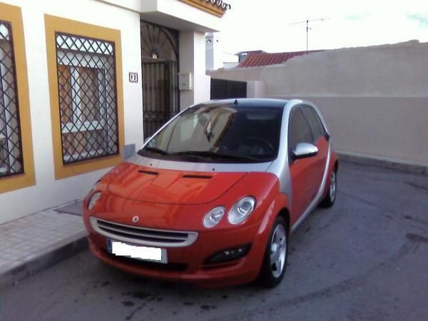 Particular vende SMART For Four 2005