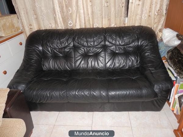 vendo sofa de piel muy bien conserbado