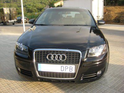 AUDI A3 2.0 TDI 140 CV AMBITION - BARCELONA