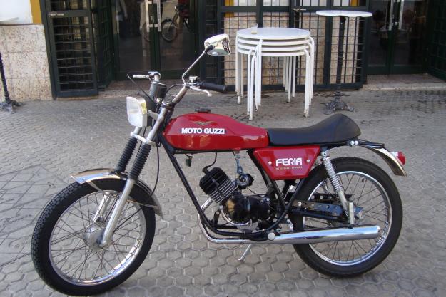 MOTOCICLETA CLASICA