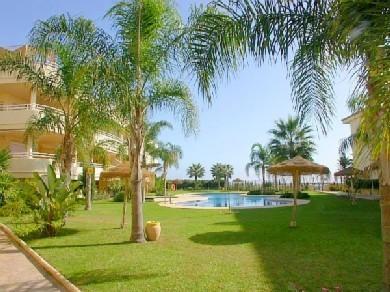 Apartamento con 3 dormitorios se vende en Benalmadena Costa, Costa del Sol