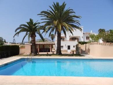 Chalet con 4 dormitorios se vende en Javea, Costa Blanca