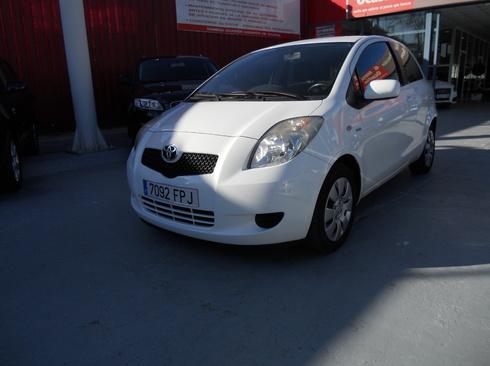 Toyota Yaris 1.4 D4D LUNA