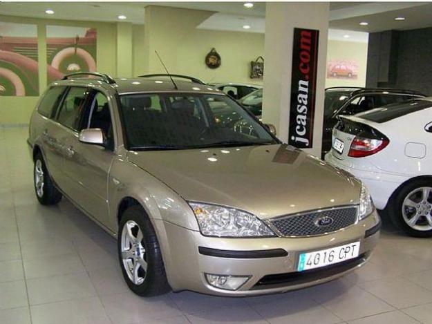 Venta de coche Ford Mondeo M.wagon 2.0tdci Ghia X Tronic '03 en Valencia