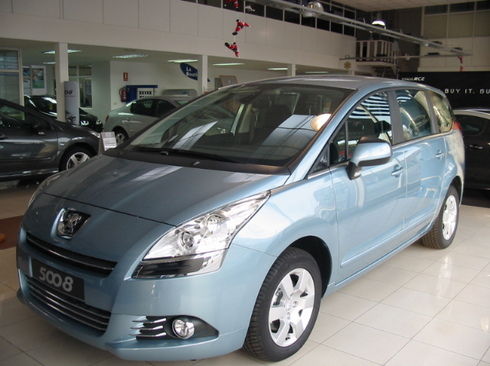 Peugeot 5008 PREMIUN HDI-150 CV