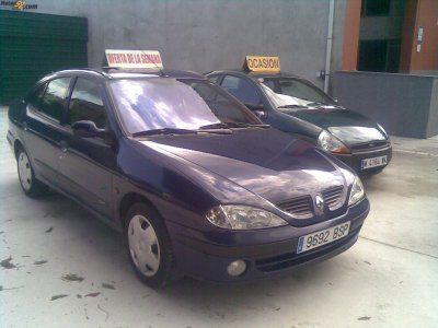 RENAULT MEGANE 1·9 DTI  FAIRWAY - Lugo