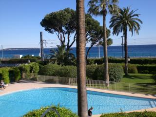 Apartamento en residencia : 2/4 personas - piscina - junto al mar - vistas a mar - cannes  alpes maritimos  provenza-alp