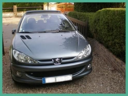 PEUGEOT 206