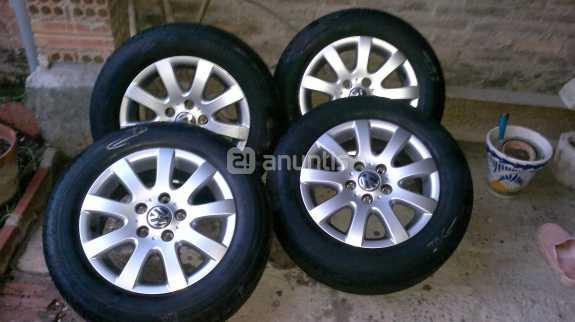 Vendo llantas volswagen r16