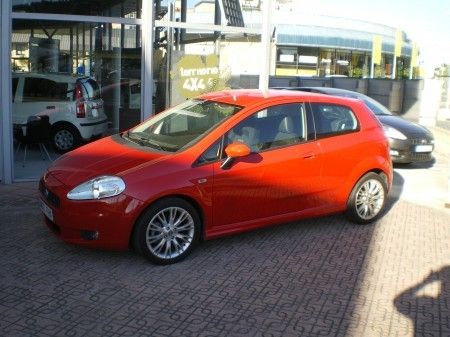 FIAT GRANDE PUNTO 1.9 JTD 130 CV - Navarra