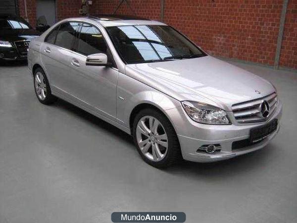 Mercedes-Benz C 220 CDI Avatgde VIAJE CON NOS