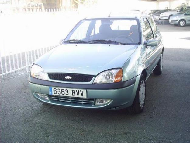 Venta de Ford FIESTA 1.8 TDDI '02 en Lleida