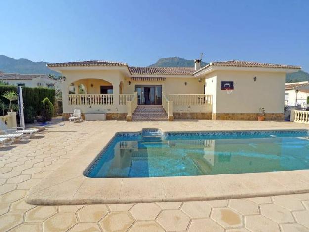 Chalet en venta en Orba, Alicante (Costa Blanca)