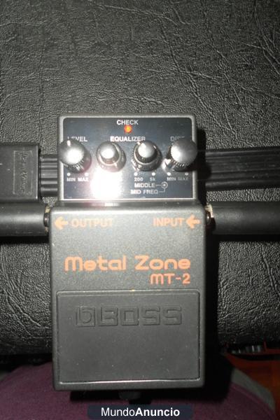 Pedal Metal Zone MT-2 de Boss