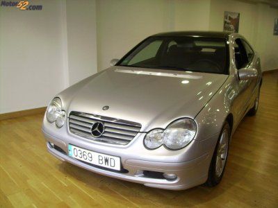 MERCEDES CLASE C CSC 200 K - Barcelona